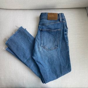 Aritzia denim forum crop jeans size 26